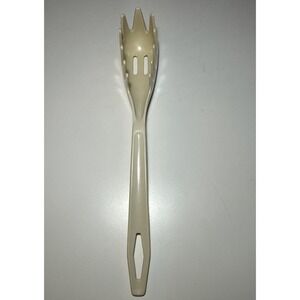 Vintage King Kraft Beige/Ivory Spaghetti Pasta Serving Fork Claw Made USA